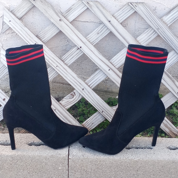 Anne Mitchelle Women Black Red Stretchy Ankle Sock Boots Size 8 - Picture 7 of 13